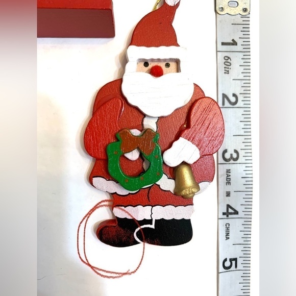 Set of 6 Vintage Wooden Christmas Ornaments Santas, Teddy Bears, Snowmen - Picture 4 of 6